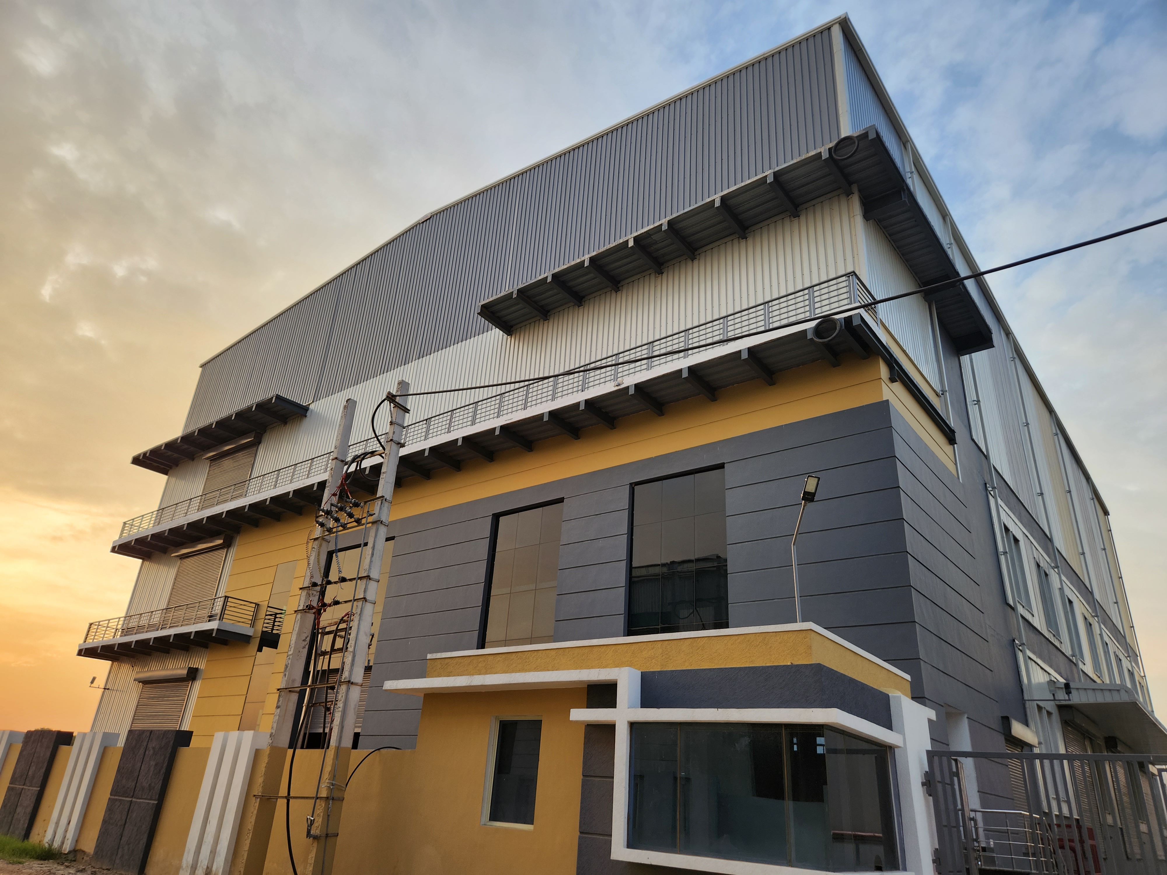 Cut Construction Costs with PEBs